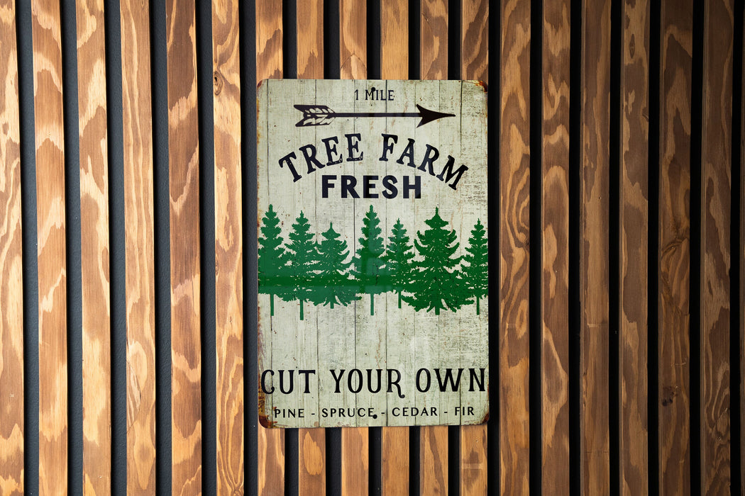 Vintage Christmas Metal Sign, Christmas Tree Farm, Christmas Decor, Merry Christmas Sign, Christmas Vintage, Rustic Christmas