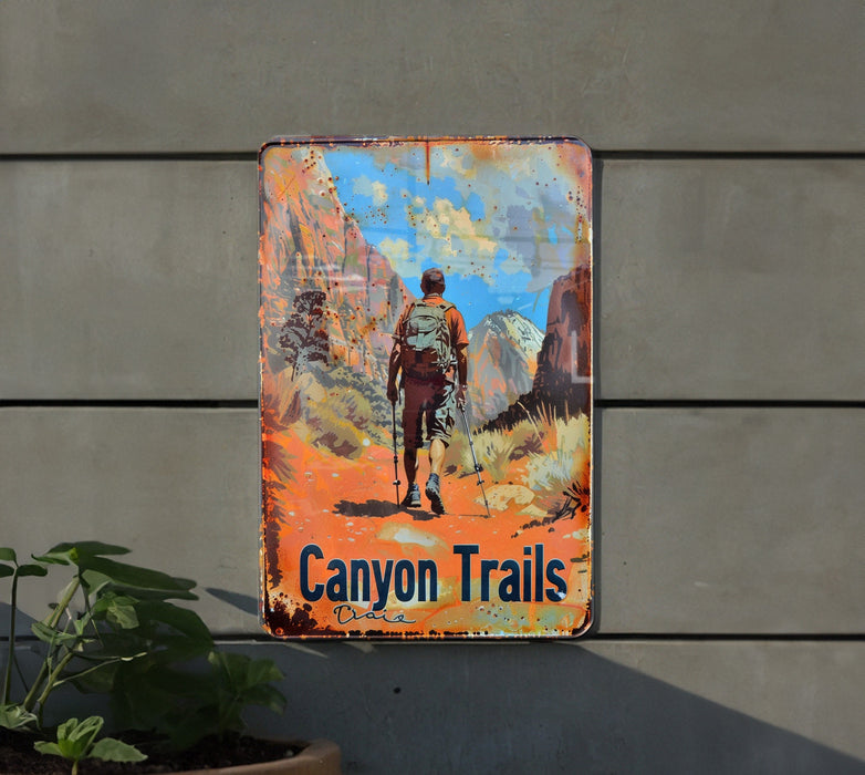 a sign on the side of a building that says canyon trails