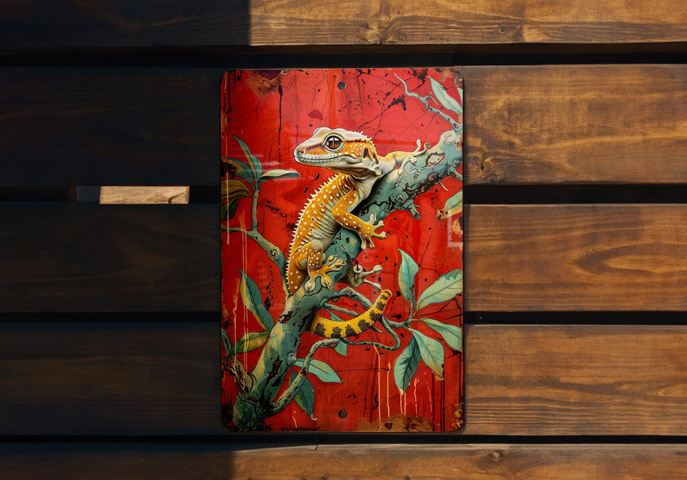 a painting of a lizard on a wooden wall