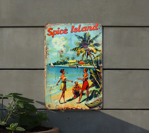 a sign on the side of a building that says spice island