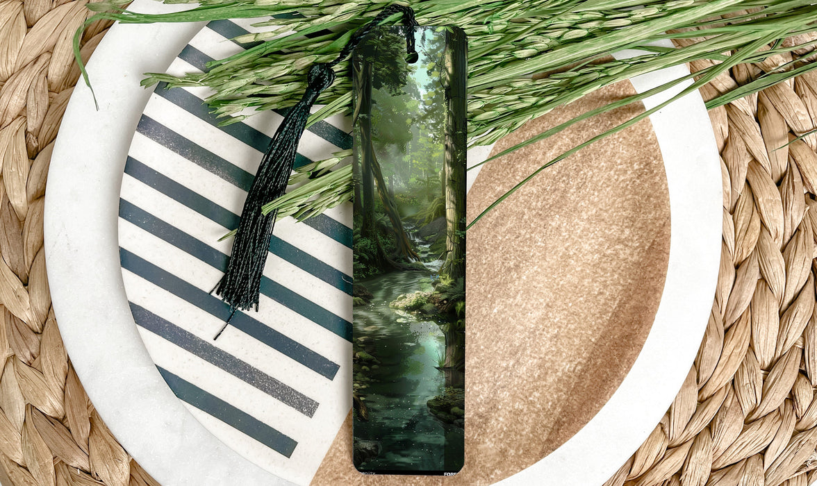 a green vase sitting on top of a white plate
