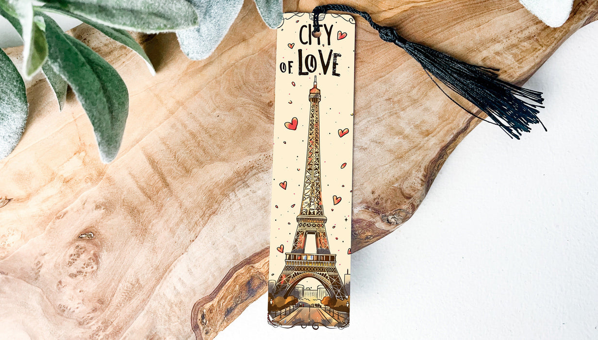a bookmark with a picture of the eiffel tower