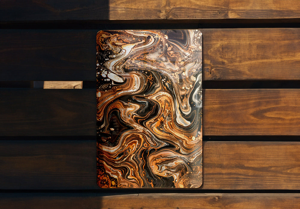 a piece of wood with a marble pattern on it