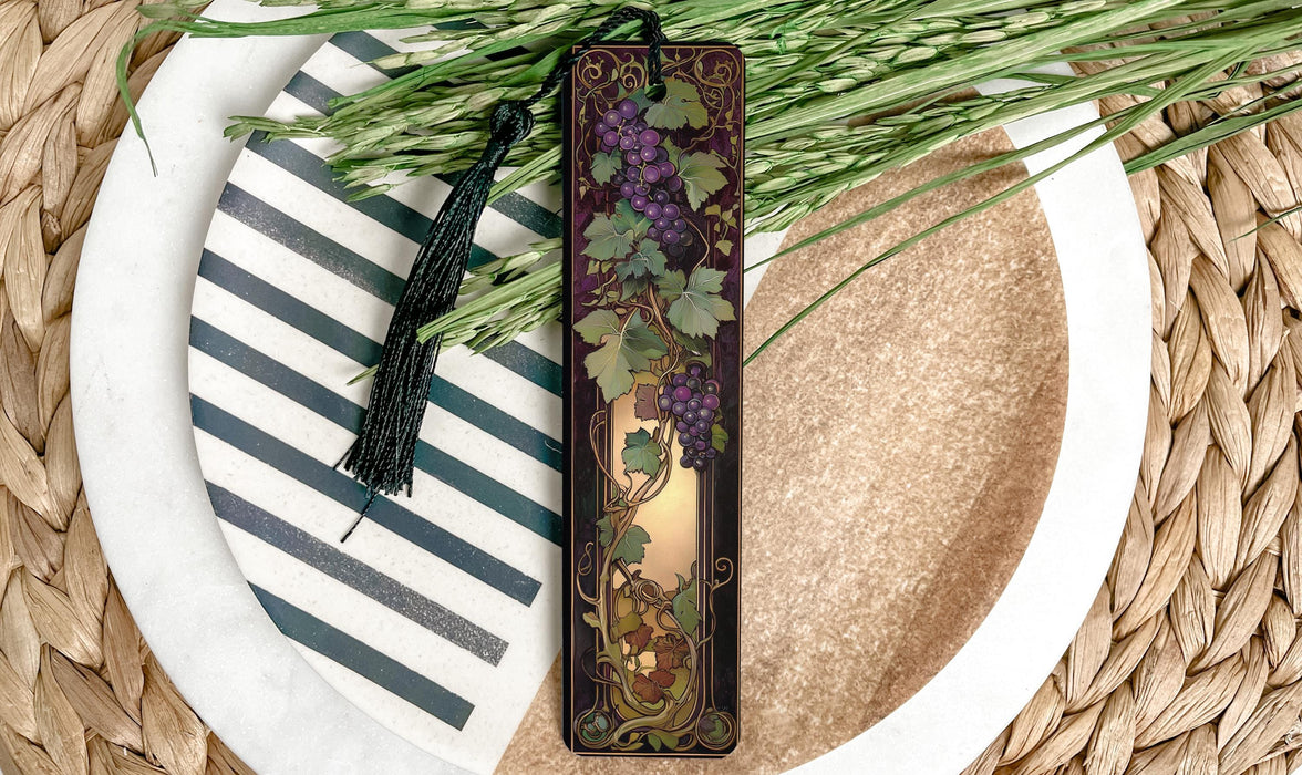 a bookmark with a bunch of flowers on it