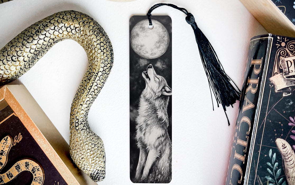 a bookmark with a picture of a wolf on it
