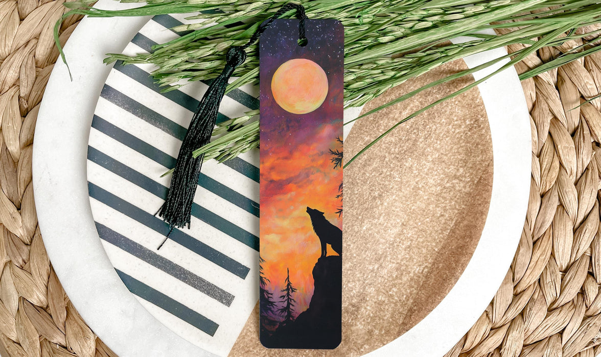 a bookmark with a picture of a wolf on it