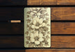 Vintage Magnolia & Ivy Botanical Metal Sign – Antique-Style Narrow Wall Art with Cross-Hatch Detail for Home Décor